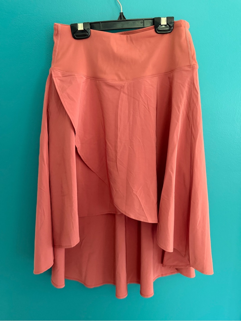 Women's Rose Coral Asymmetric Midi Skort
